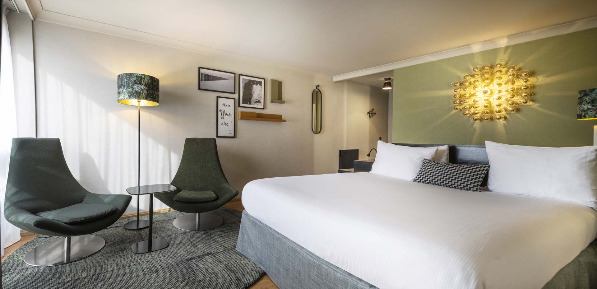 Park Sleep Fly Holiday Inn Brussels Airport www.holidayinnbrusselsairport.com