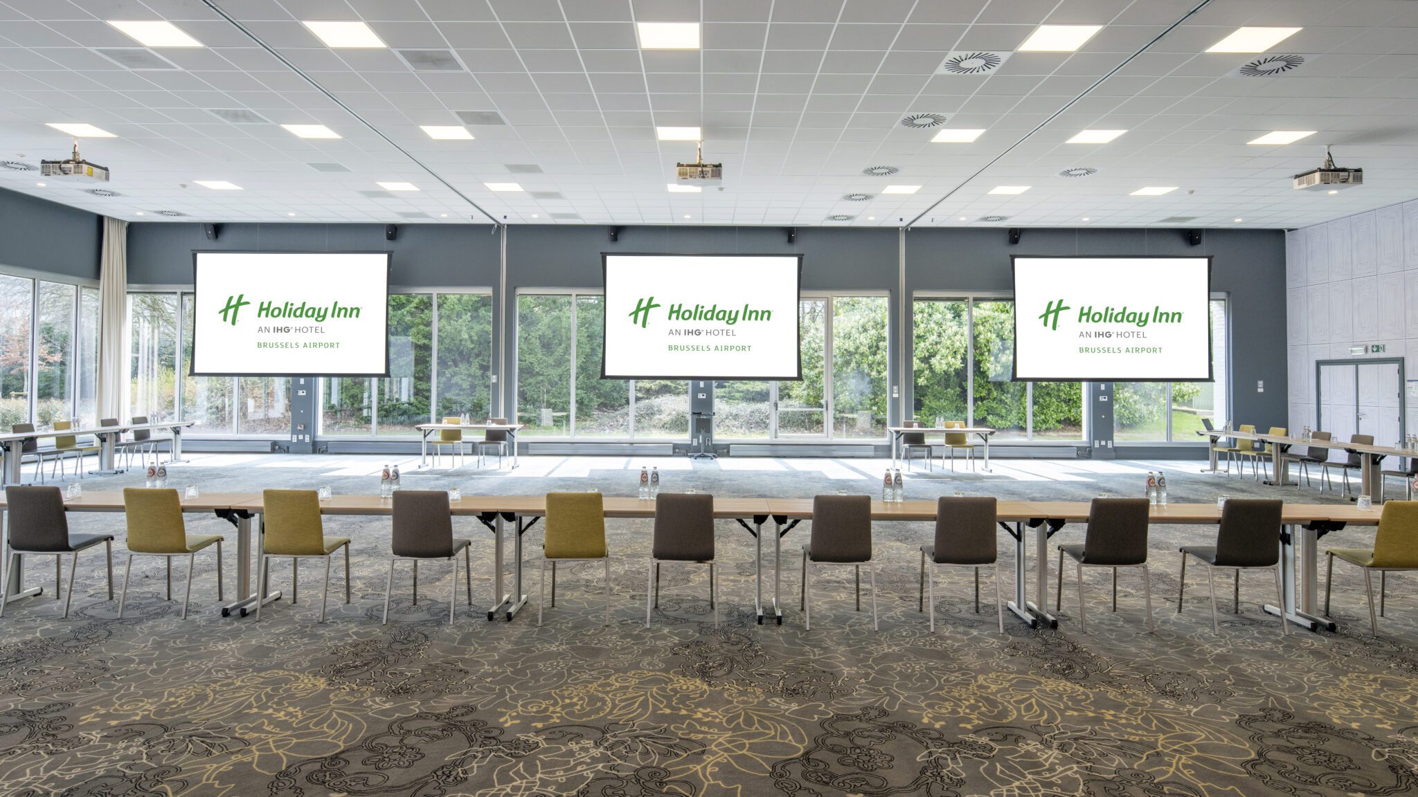 Holiday Inn Brussels Airport Parken www.holidayinnbrusselsairport.com